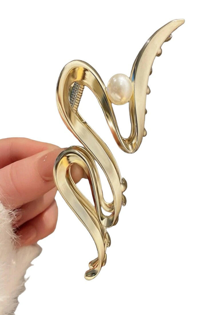 Irregular Geometric Wave Metallic & Artificial Pearl Hair Claw Clip