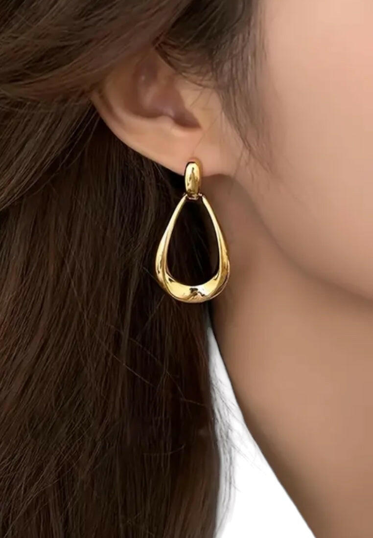 Elegant Vintage Drop Earrings