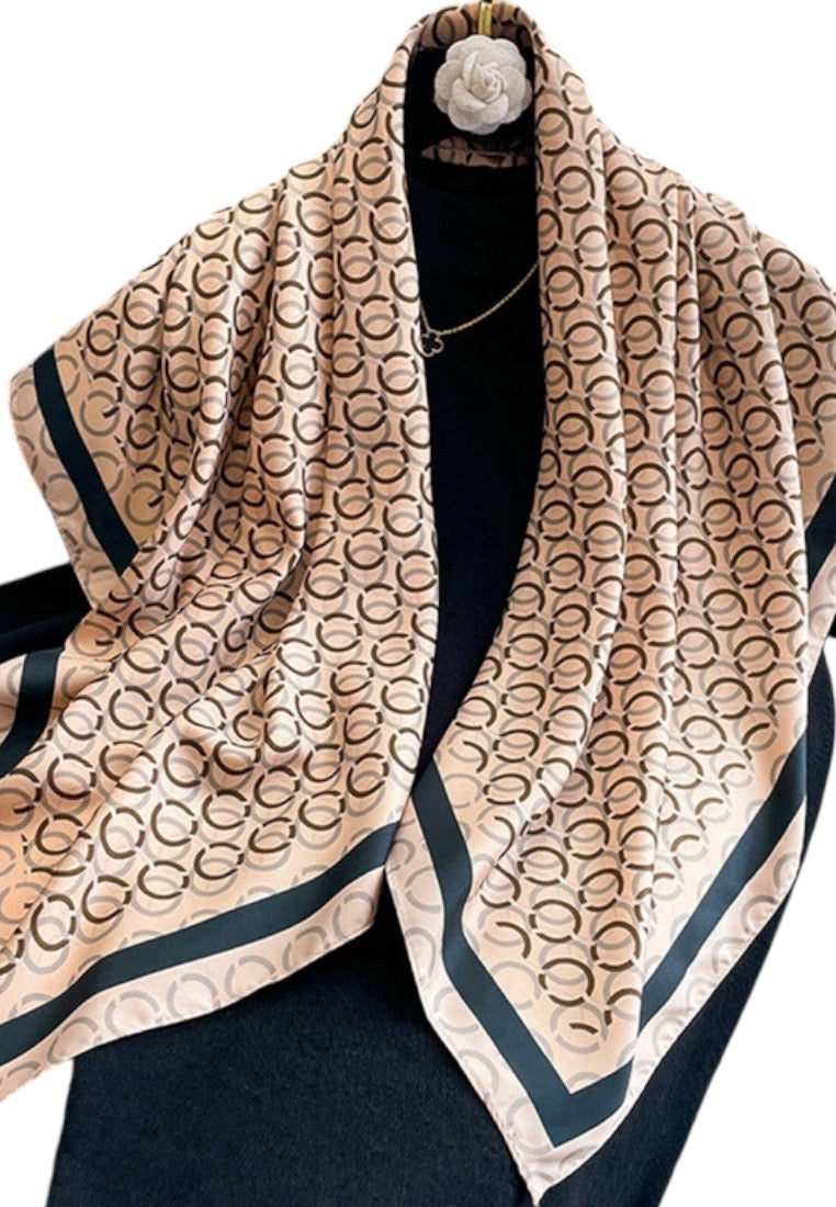 Circle Pattern Bandana Scarf