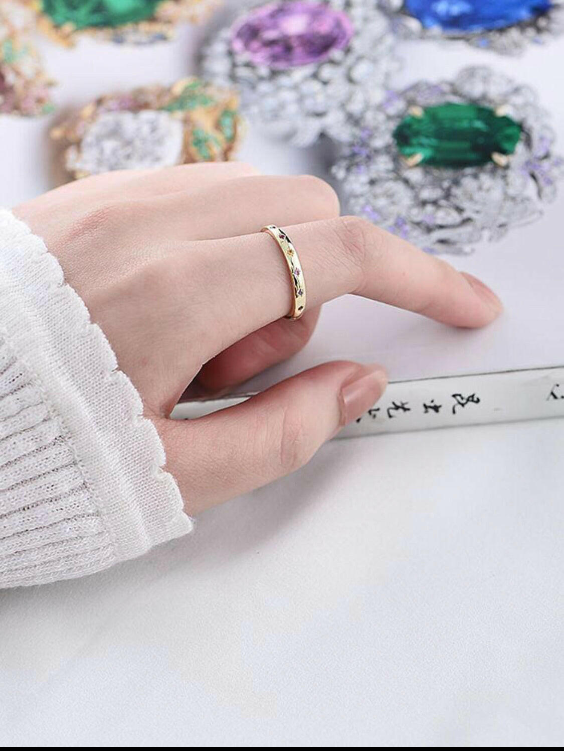 This exquisitely crafted Cubic Zirconia Decor Sterling Silver Ring is a timeless classic. The carefully selected sterling silver is set with beautiful cubic zirconia stones for a unique, sophisticated look. Wear this ring as a statement piece or a subtle everyday accessory.