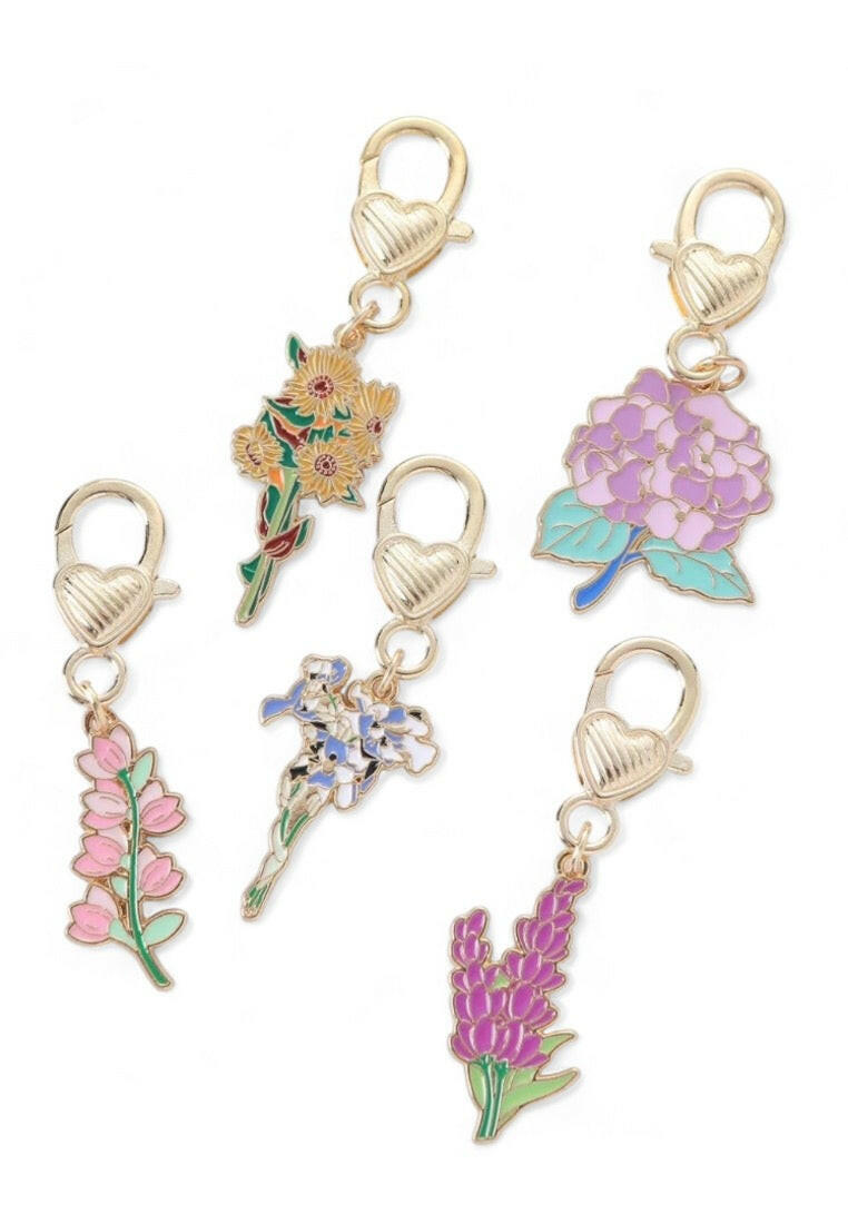 Boho 5pcs Cute Enamel Flower Keychains