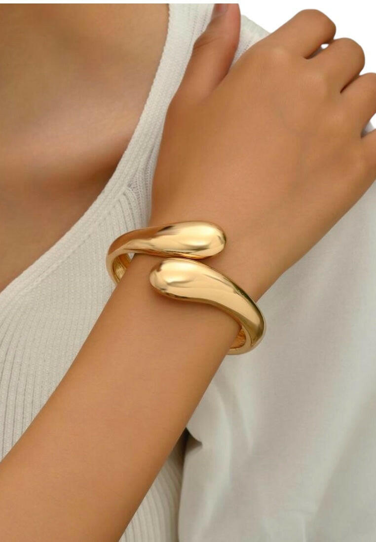 Water-drop-shaped Zinc Alloy Bracelet