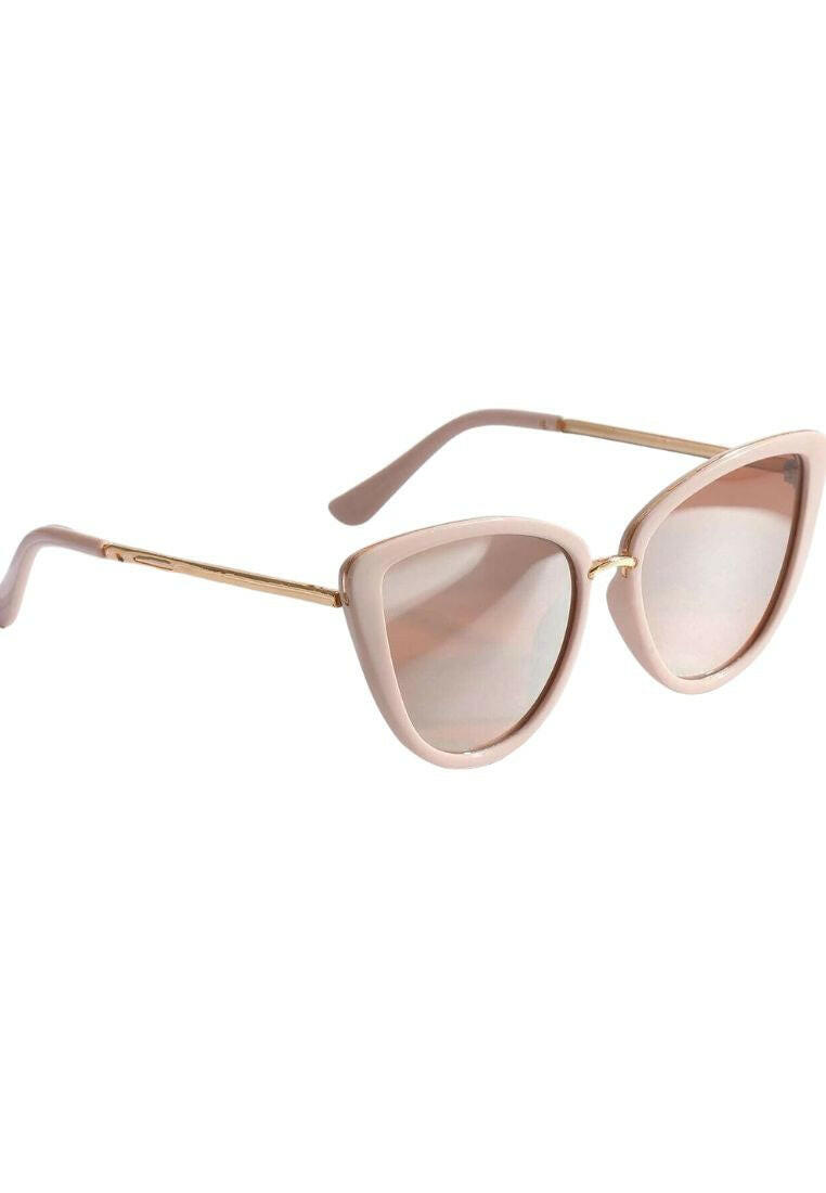 Pair of Cat Eye Fashion Sunglasses with stylish and feminine design. These sunglasses feature the classic cat-eye frame shape, offering a blend of vintage charm and modern fashion.