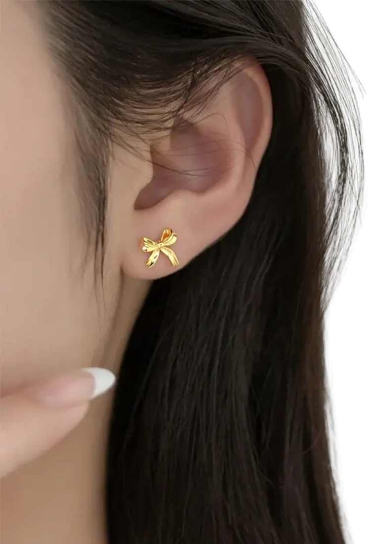 925 Sterling Silver Mini Bow Stud Earrings