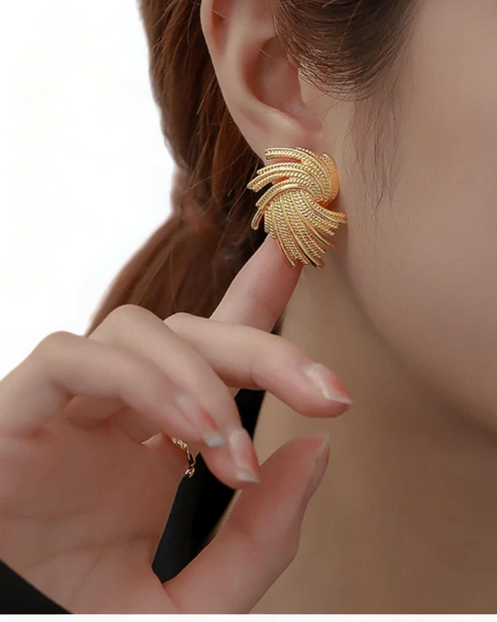 Structured Gold-Plated Stud Earrings