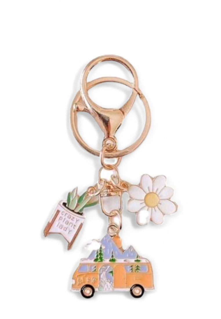 Countryside Style Green Plant, Moon, Mini Car, Daisy Shape Decor Keychain