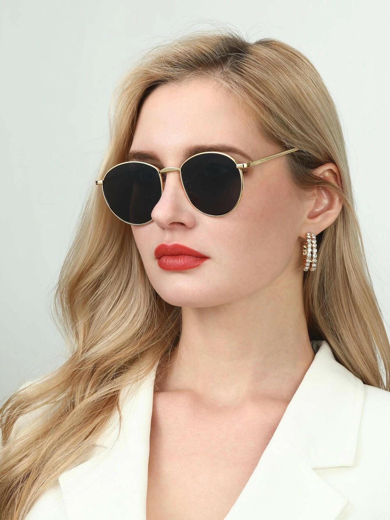 Round Frame Sunglasses