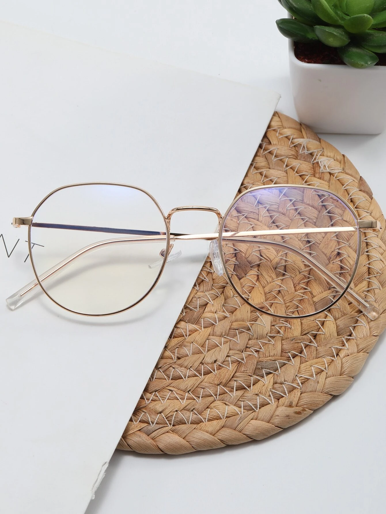 These Metal Frame Anti-Blue Light Eyeglasses provide superior protection from harmful blue light radiation. Stylish and lightweight, they feature a sleek metal frame and blue light filtering lenses, perfect for long-term use. Enjoy maximum comfort and protection 20% better than standard eyeglasses.