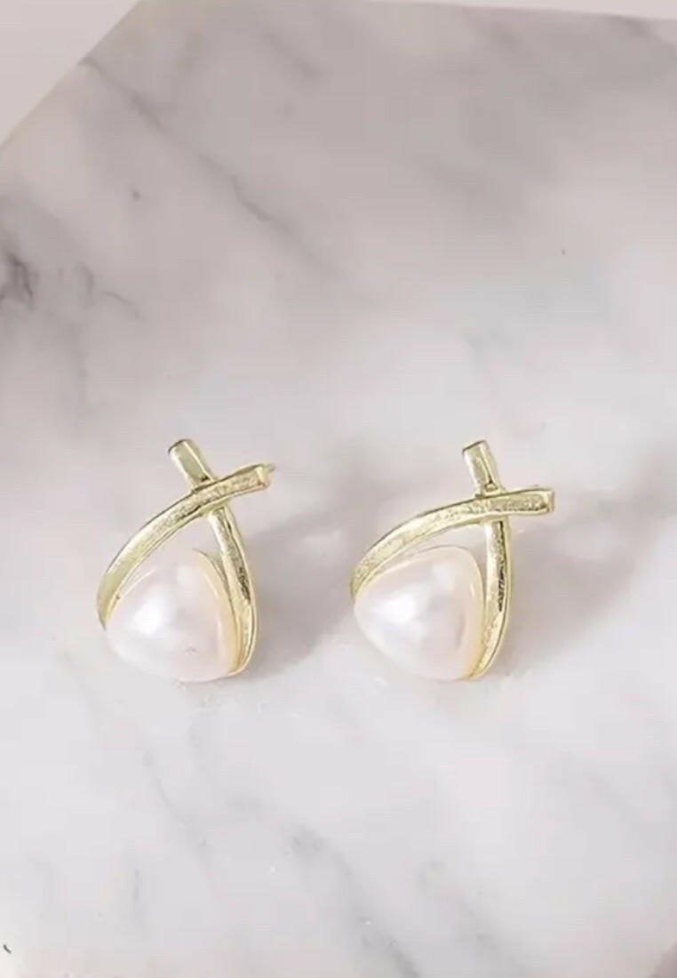 Pearl Triangle Stud Earrings