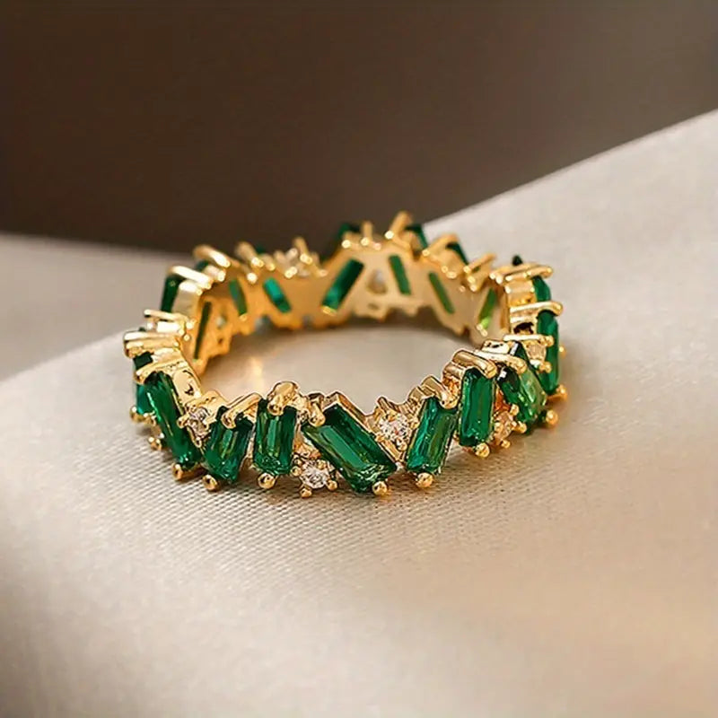 Emerald Gemstone Boho Style Ring