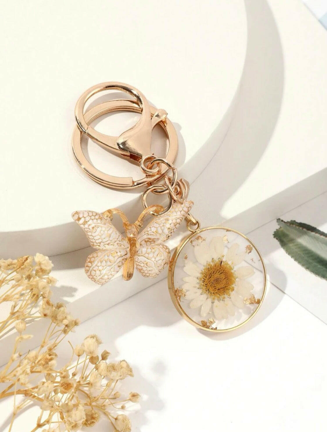 Daisy & Butterfly Keychain Pendant