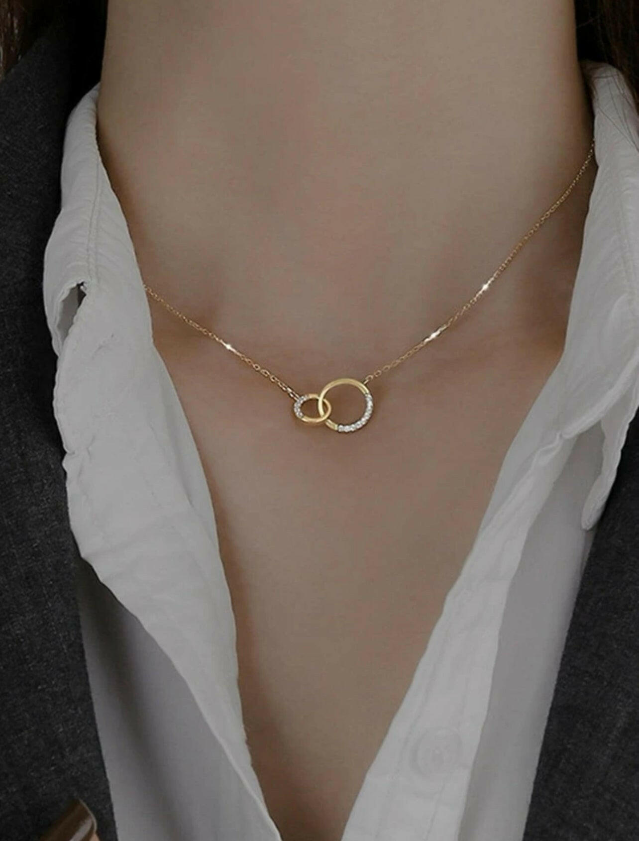 Cubic Zirconia Decor Circle Charm Sterling Silver Necklace