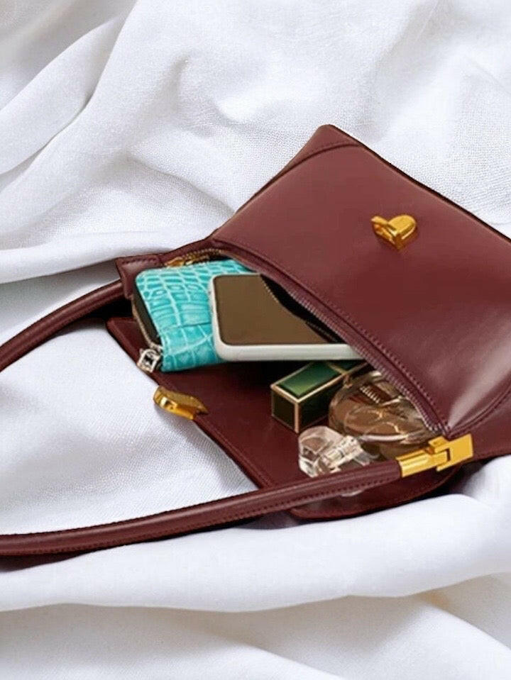 Rusty Rose Chic Flap Baguette Bag