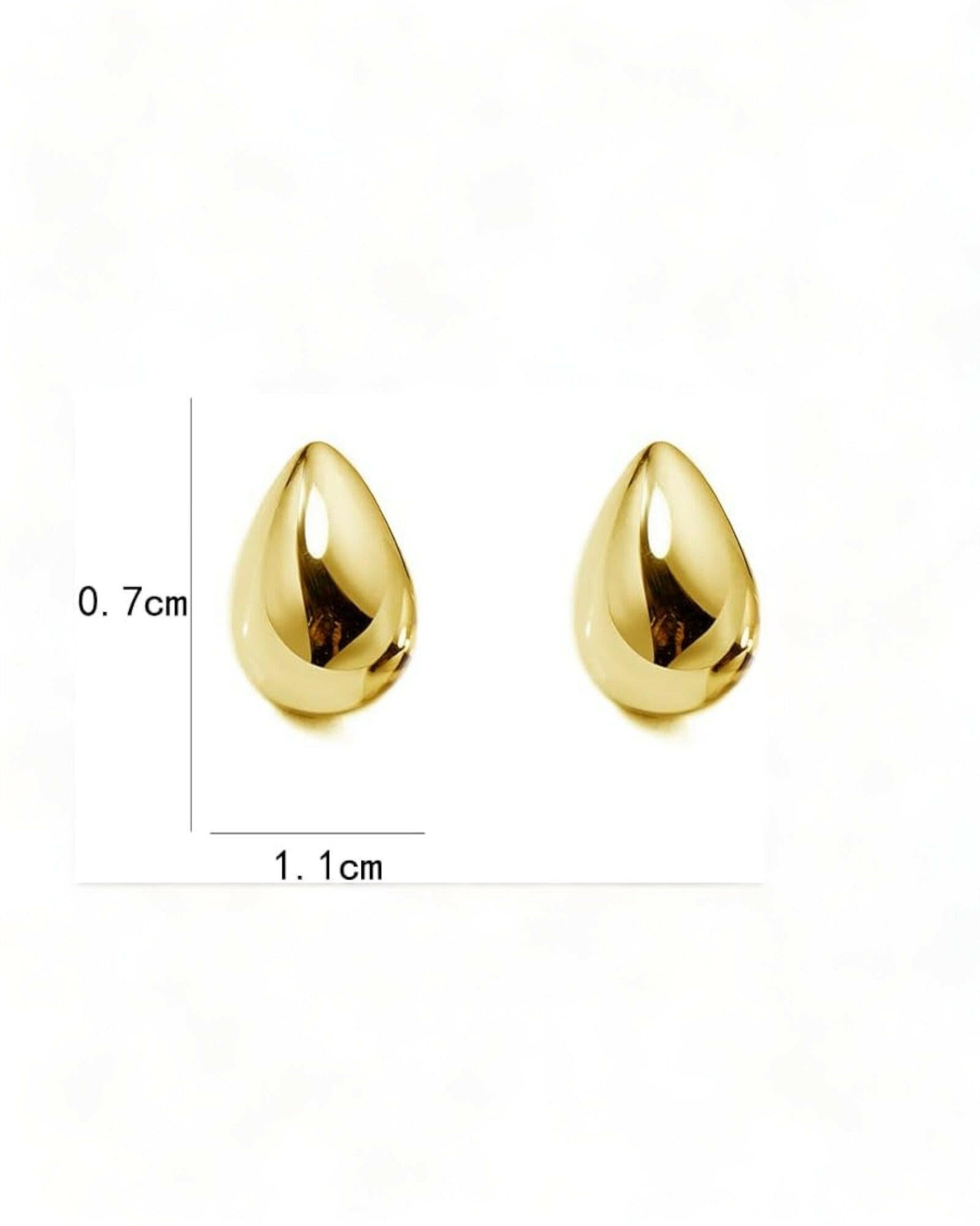 925 Sterling Silver Gold-Plated Tiny Water Droplet Earrings