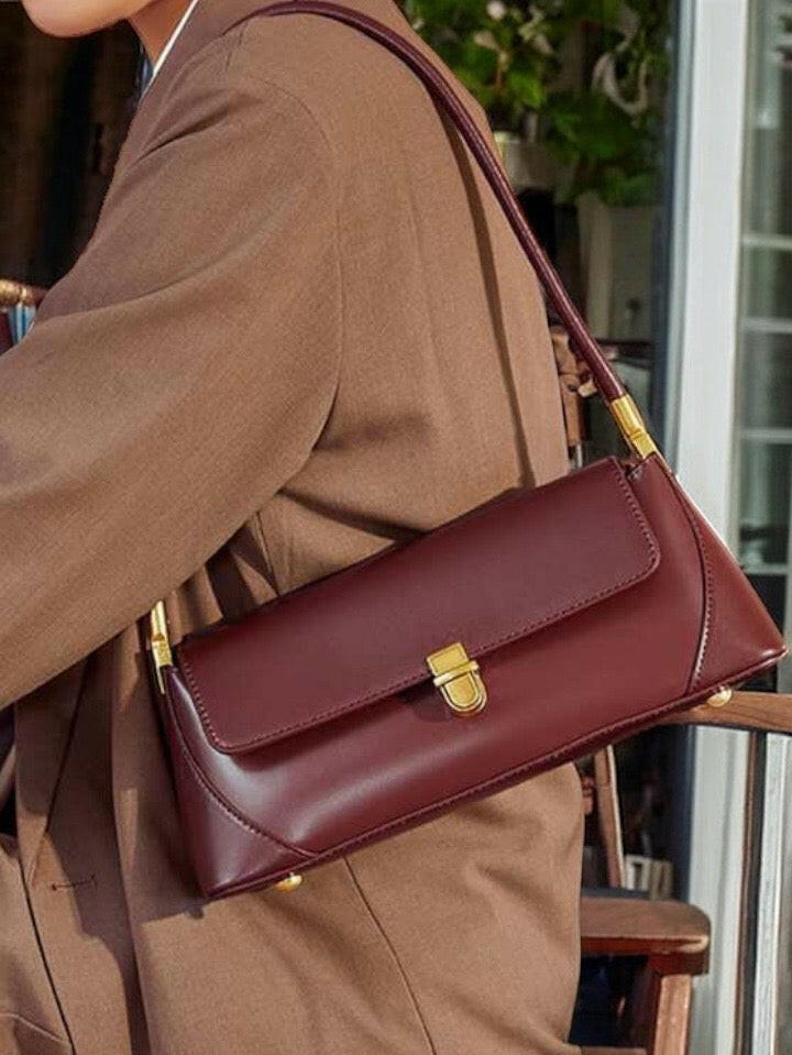 Rusty Rose Chic Flap Baguette Bag