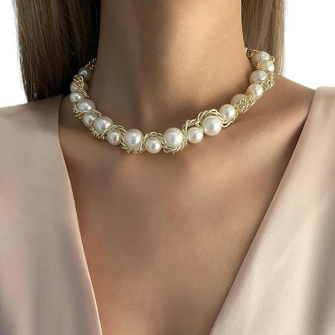 Faux Pearl Beaded Necklace