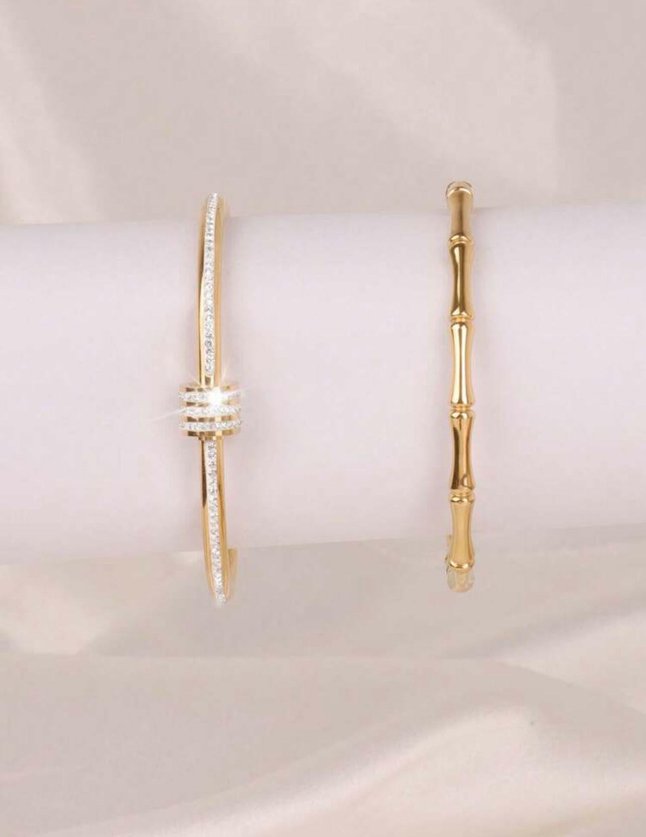 This fashionable stainless steel bracelet set will complete any look. Built to last with its strong material, this two-piece bracelet adds a touch of elegance and charm to any outfit. The high-grade stainless steel is corrosion-resistant, ensuring its durability. Handcrafted with precision for an ultra-luxurious finish.