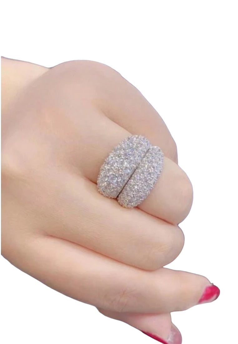 Luxurious Double Row Ring