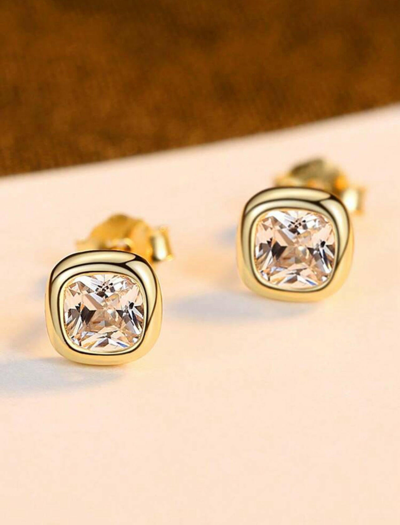 S925 Sterling Silver With Shiny Gemstones