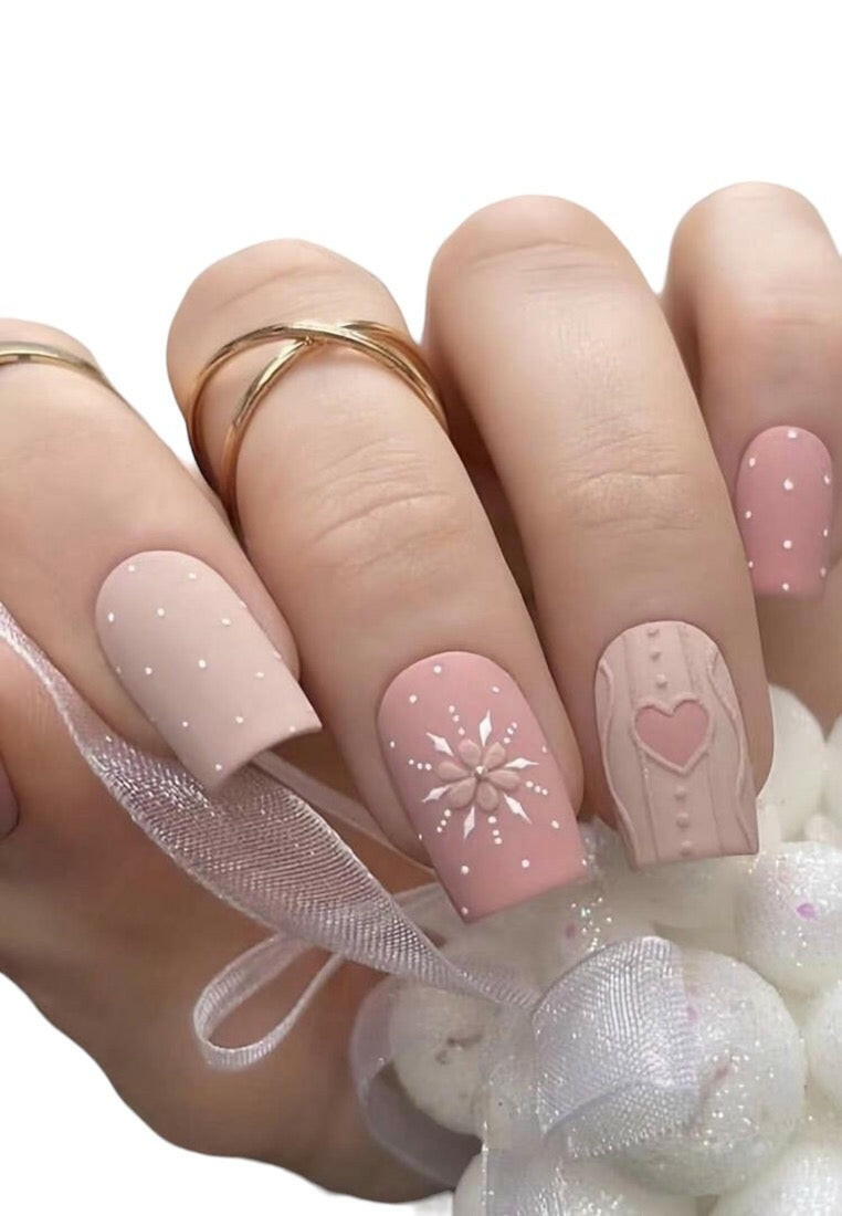 24pcs French Style Matte Texture 3D Snowflake Heart & Circle Shaped False Nails