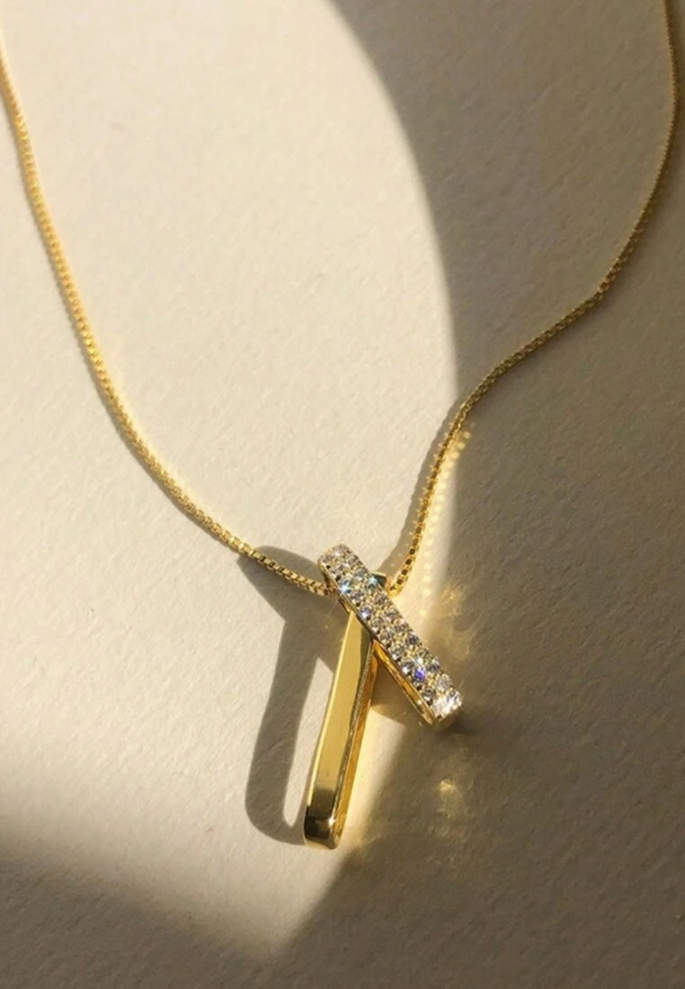 Cubic Zirconia Geometric Pendant Necklace