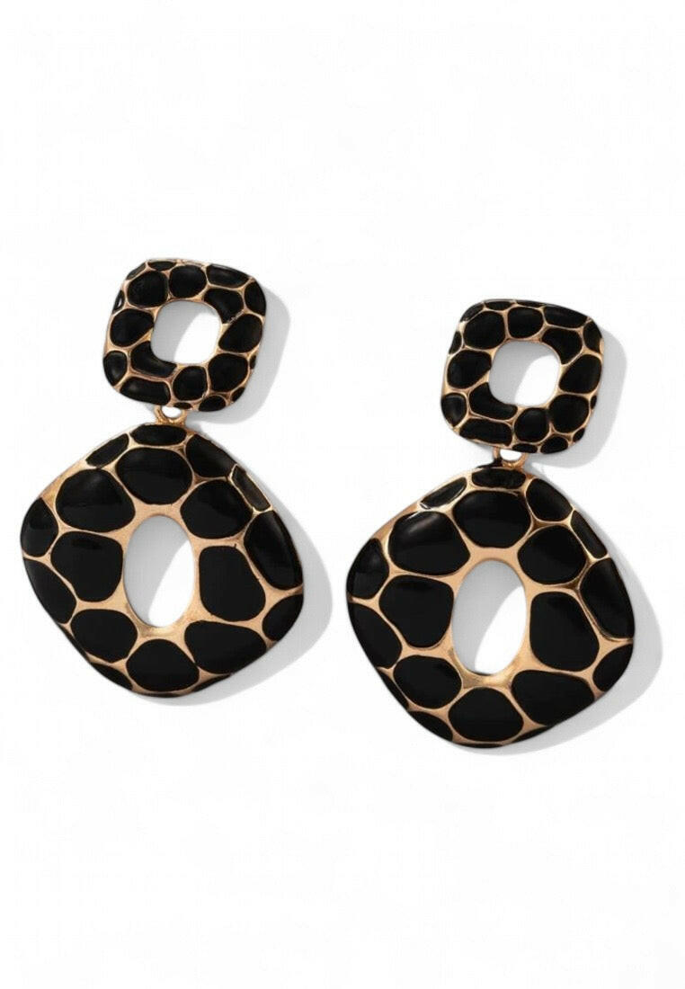 Rhombus Shape Black Dot Pattern Dangle Earrings