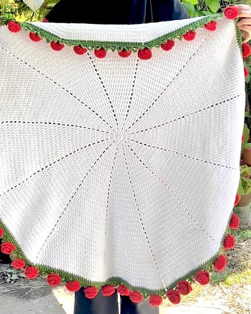 Rose Bouquet Knitted Shawl