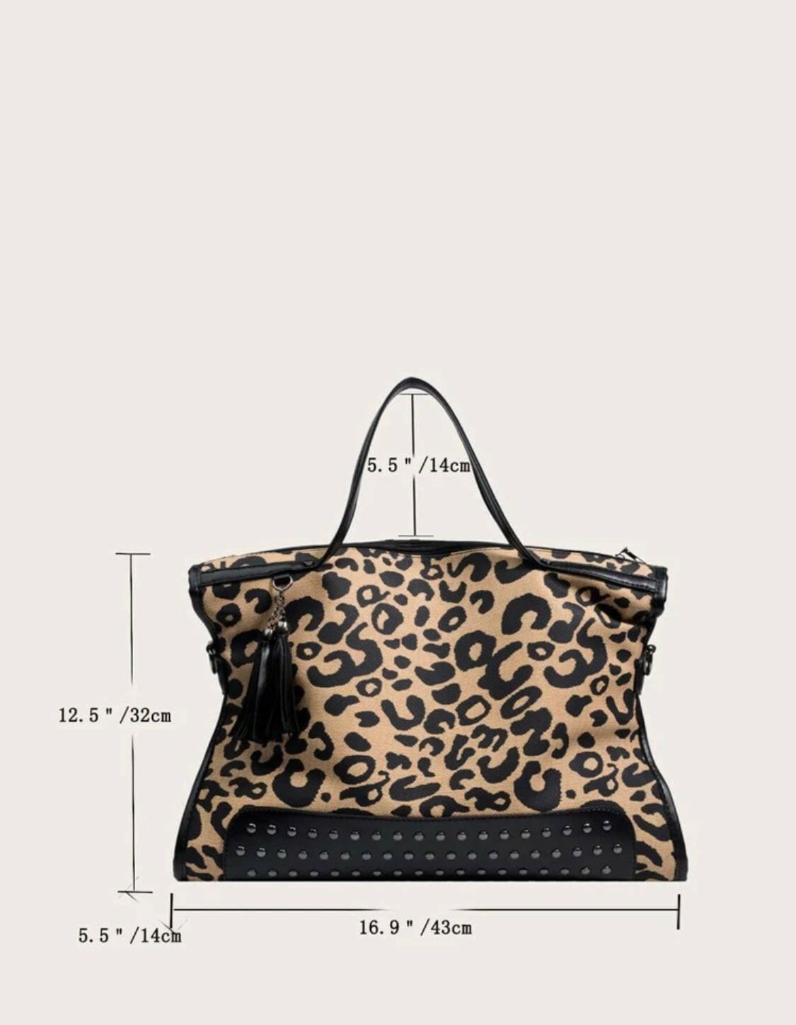 This Leopard Studded Decor Shoulder Tote Bag provides a fashionable way to keep your essentials close at hand. The stylish design features a stylish leopard pattern and studded details that adds a unique touch of style. The spacious interior offers enough space to store all of your necessities, while the sturdy construction ensures lasting durability.