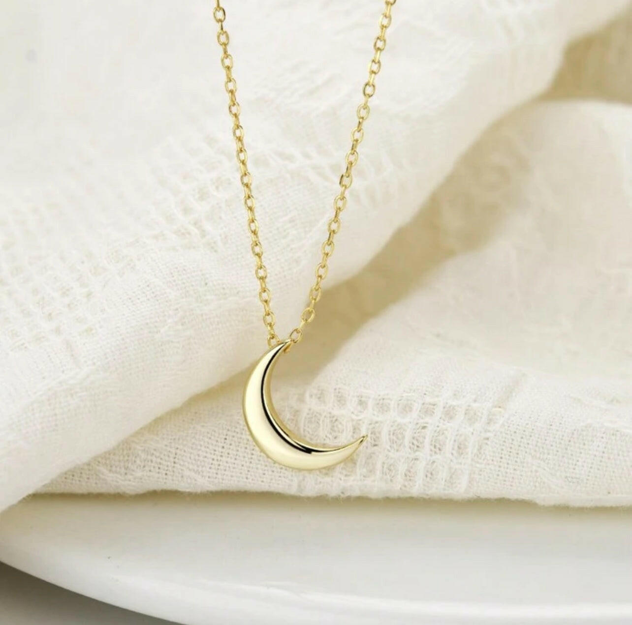 925 Sterling Silver Polished Moon Pendant Necklace
