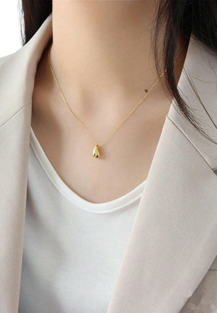 925 Sterling Silver Water Drop Shaped Pendant Necklace