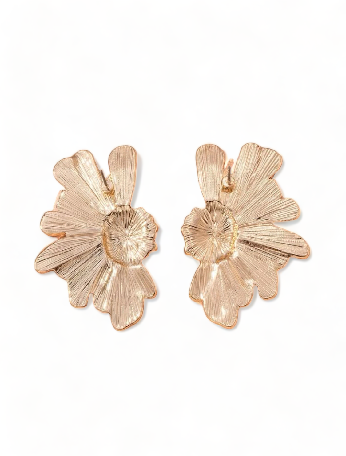 White Flower Design Stud Earrings