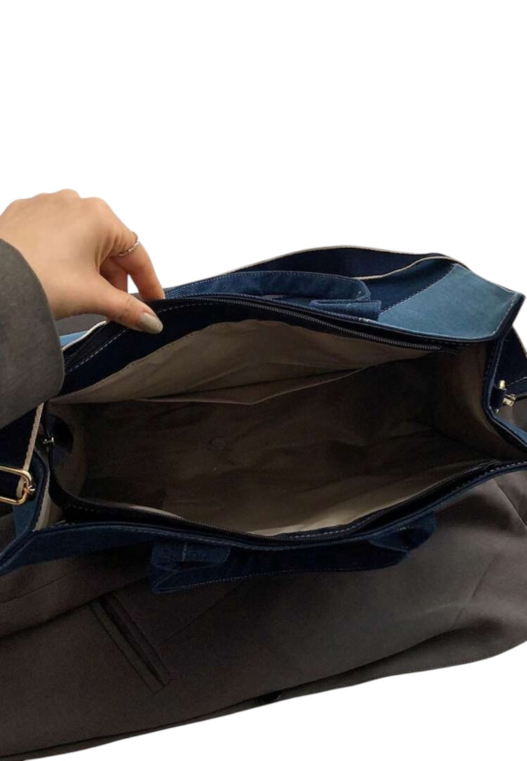 Large Capacity Shoulder Bag