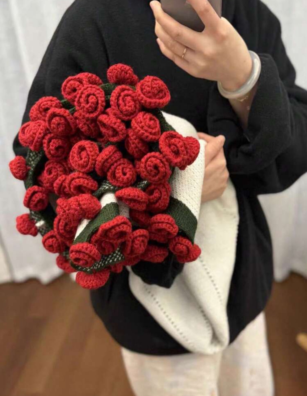 Rose Bouquet Knitted Shawl
