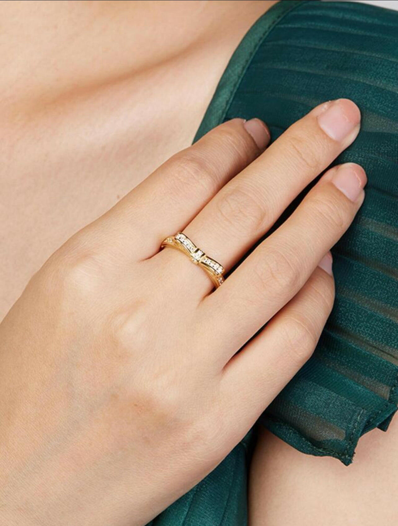 Cubic Zirconia Bow 925 Sterling Silver 14k Gold-Plated Ring