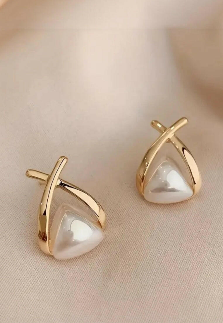 Pearl Triangle Stud Earrings