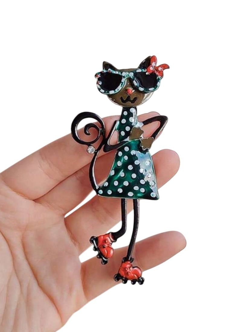 Lovely Spotted Cat Brooch