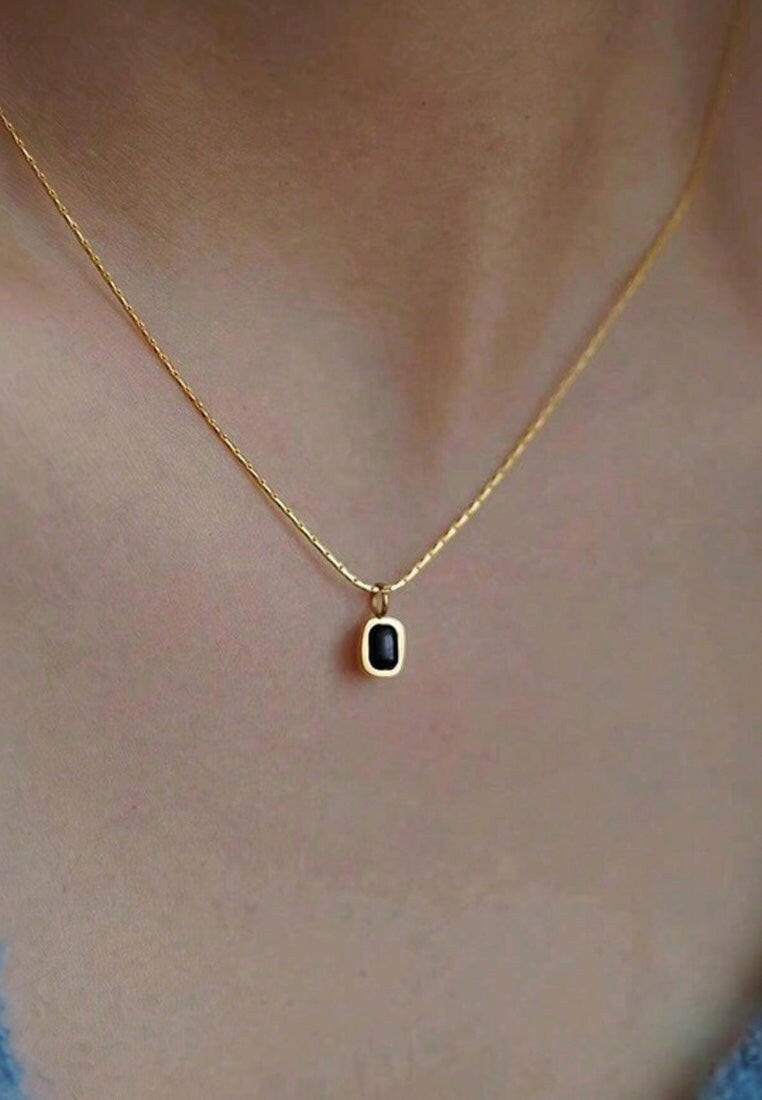 S925 Sterling Silver Gold Plated Square Black Pendant Necklace