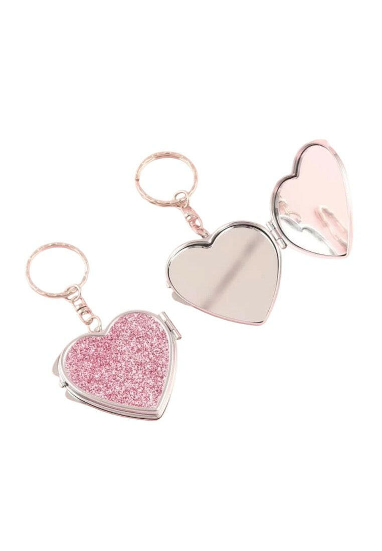 One Piece Pink Glitter Leather Heart Keychain