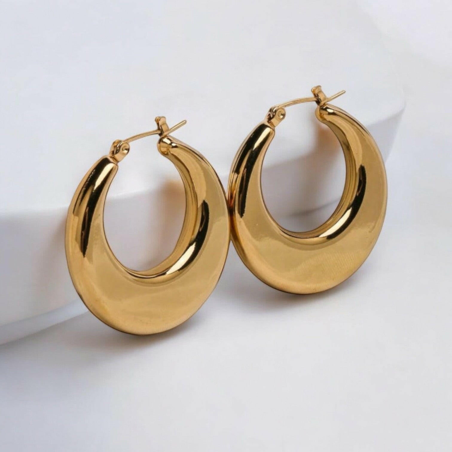 18K Gold Plating Crescent Moon Earrings