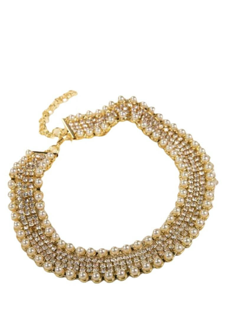 Glamorous rhinestone and faux pearl decorated necklace, featuring a dazzling combination of sparkling rhinestones and lustrous faux pearls. This exquisite necklace adds a touch of opulence and sophistication to any attire, making it a stunning statement piece for special occasions.