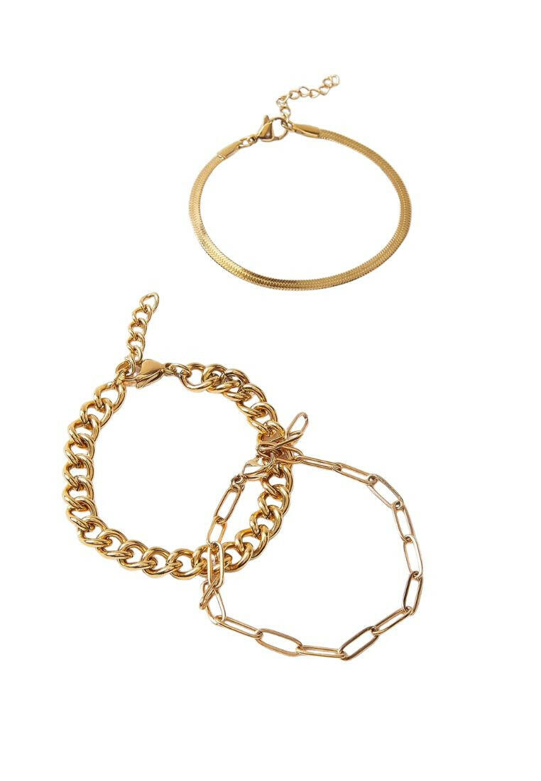 Set of three minimalist link bracelets, showcasing sleek and modern design. Each bracelet features clean, interlocking links, creating a chic and versatile accessory. The trio can be worn individually or stacked for a stylish layered look, suitable for both casual and dressier occasions.