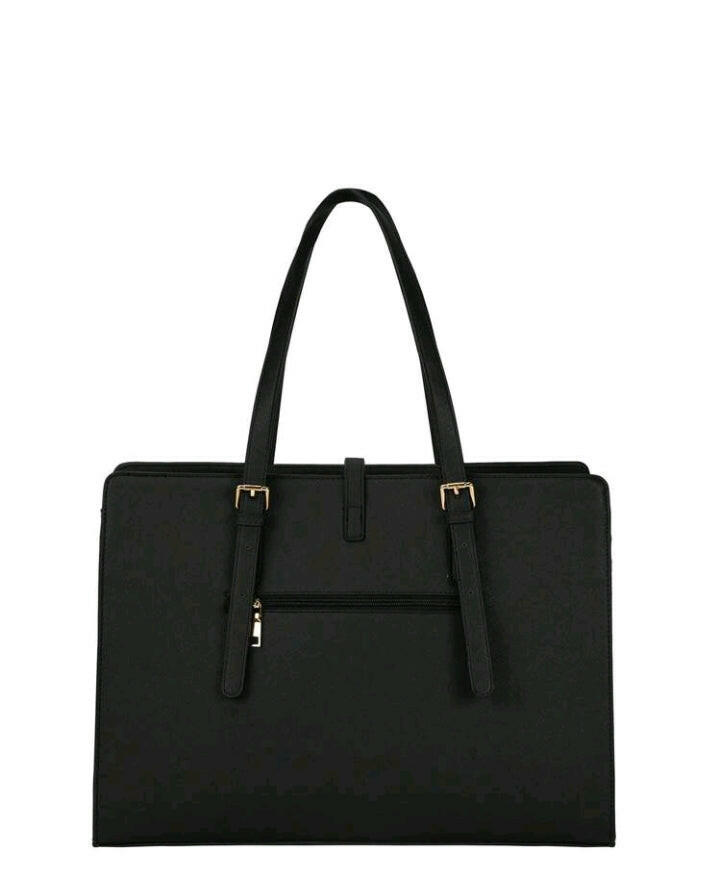 A black minimalist tote bag with a spacious interior, designed for maximum functionality. This sleek and versatile bag combines style and practicality, making it an ideal accessory for carrying your essentials with understated elegance.