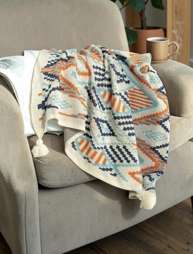 Geometric Pattern Knit Throw Blanket