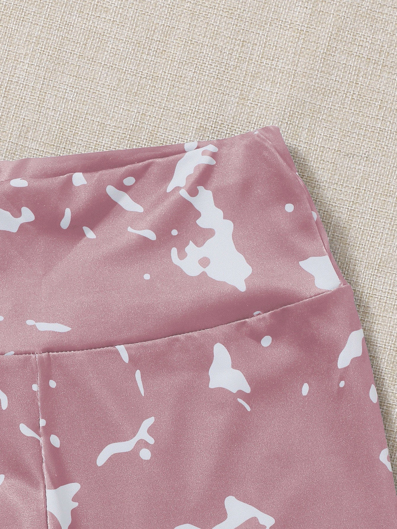 3pack Graphic Print Sports Bra & Leggings & Tee