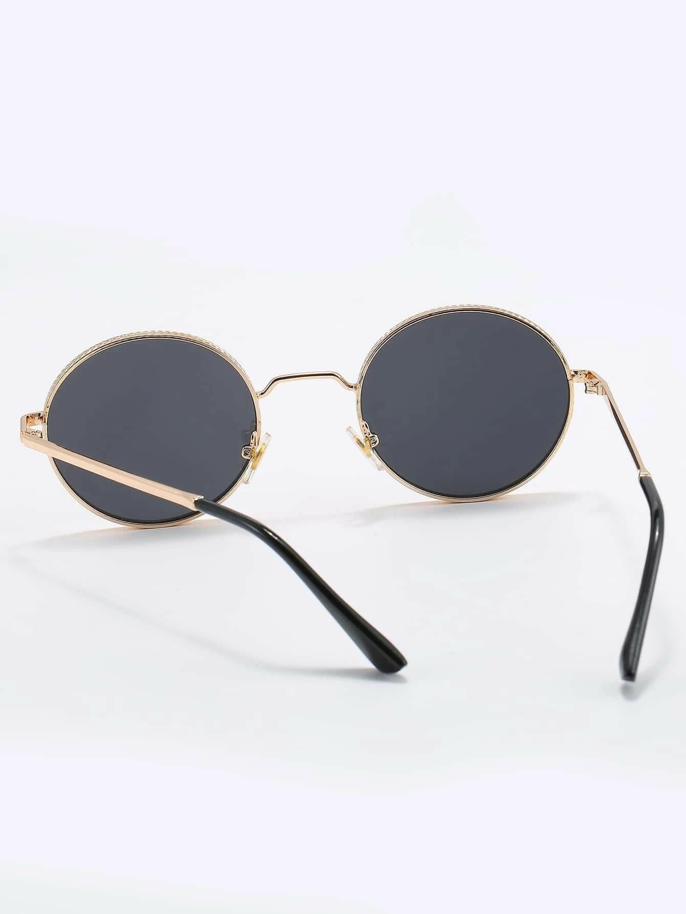 Metal Frame Sunglasses with a sleek and durable design. These sunglasses feature frames made from metal material, offering a blend of style and resilience for sun protection and fashion.