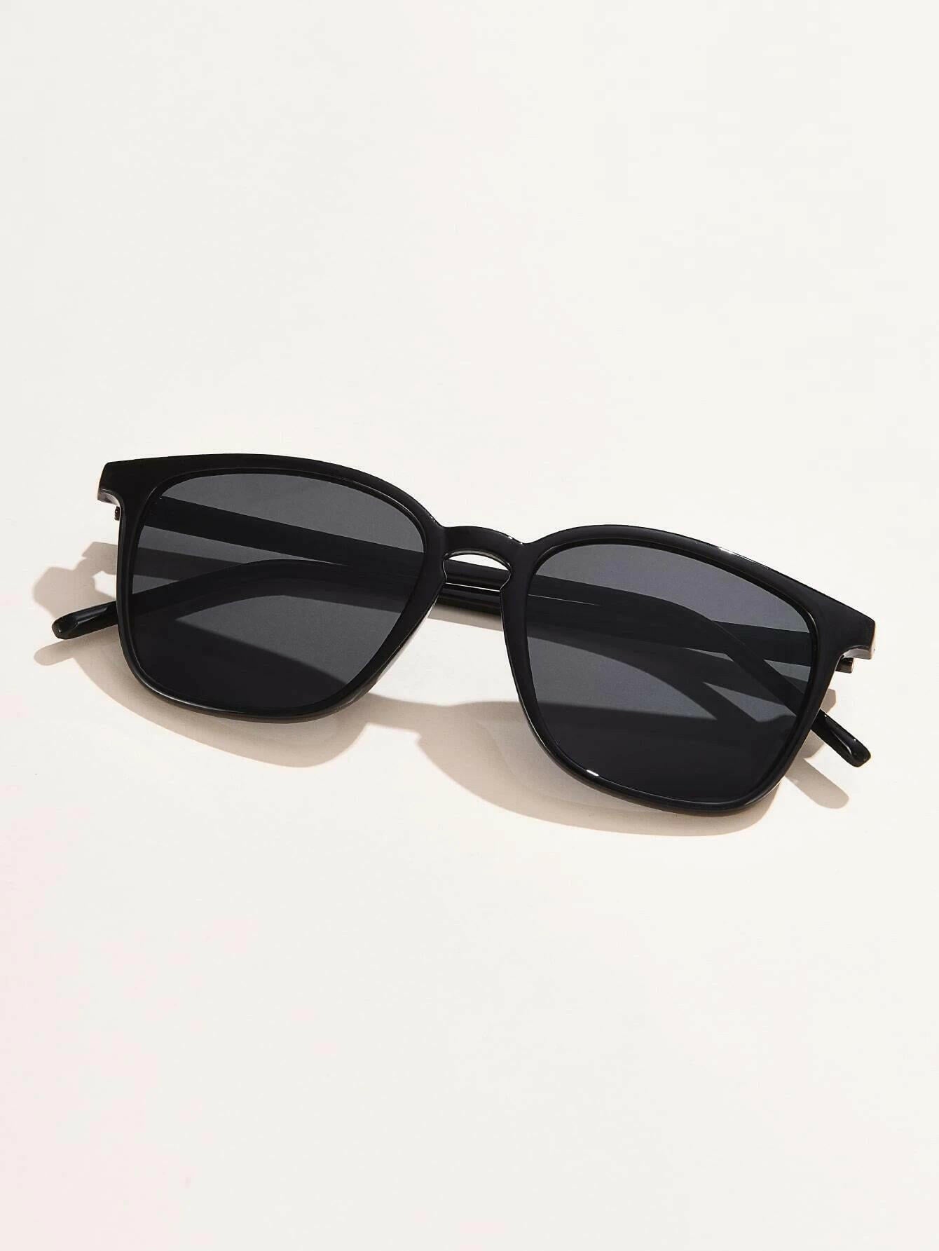 Square Frame Sunglasses with a modern and versatile design. These sunglasses feature square-shaped frames, offering a stylish and on-trend option for sun protection and fashion.